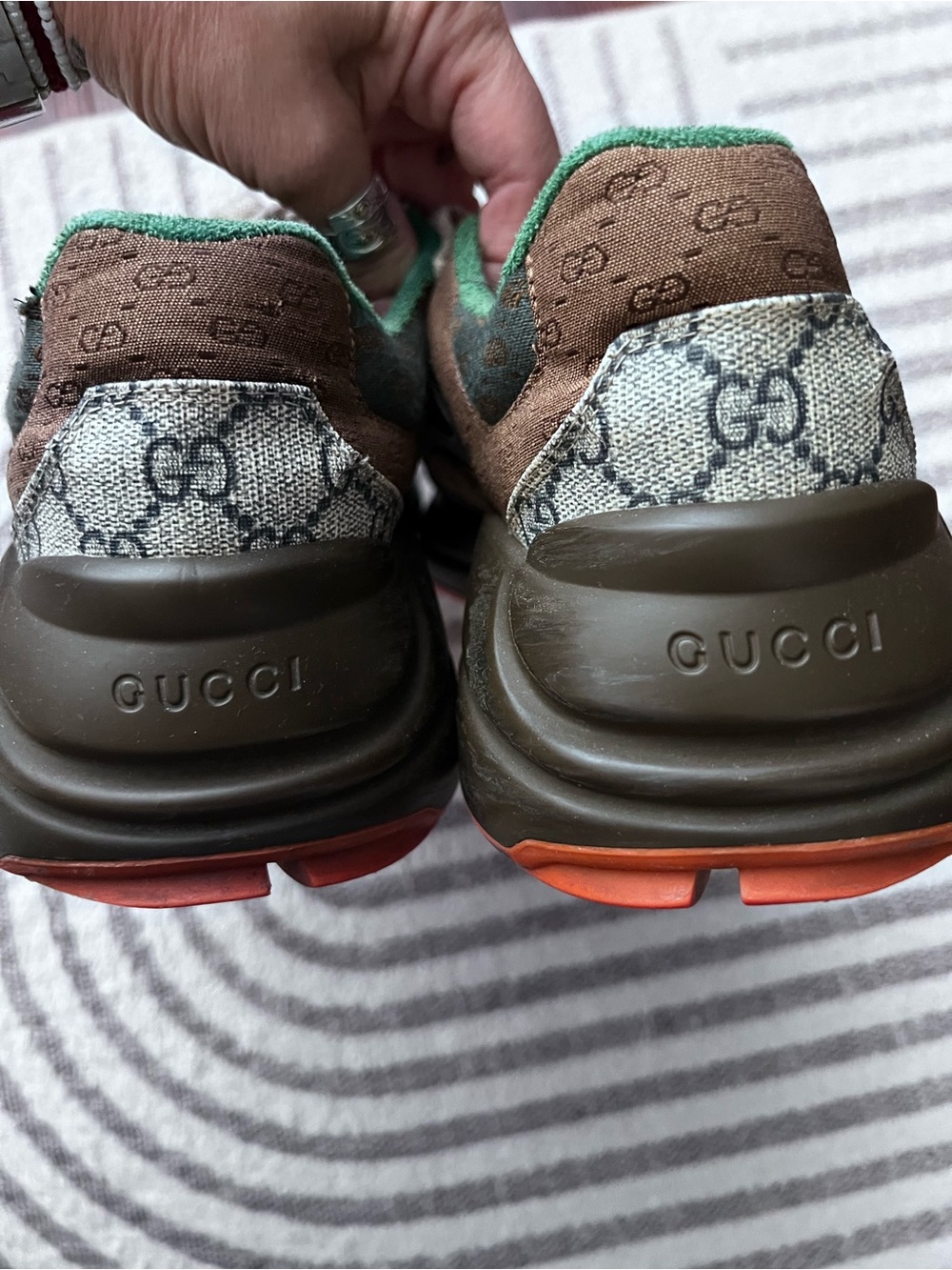 Gucci Rhyton Runner - Picture 5 of 8